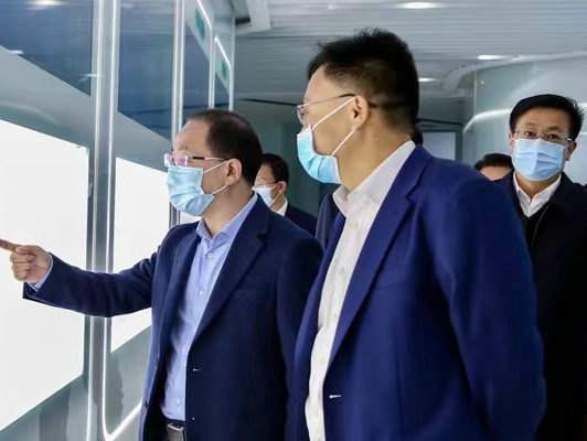江苏省副省长胡广杰一行赴918博天堂药业考察调研